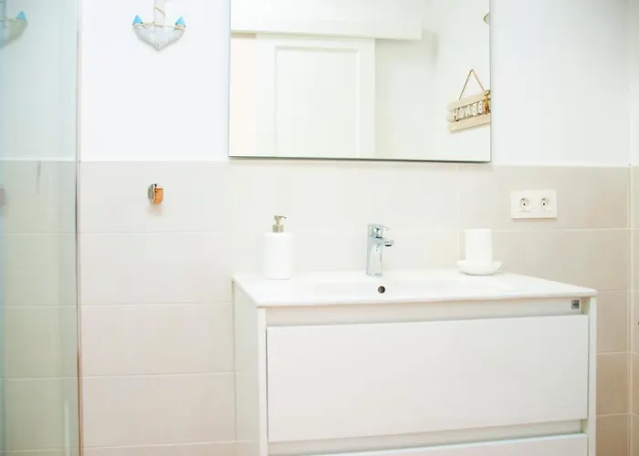 Asana House アパート