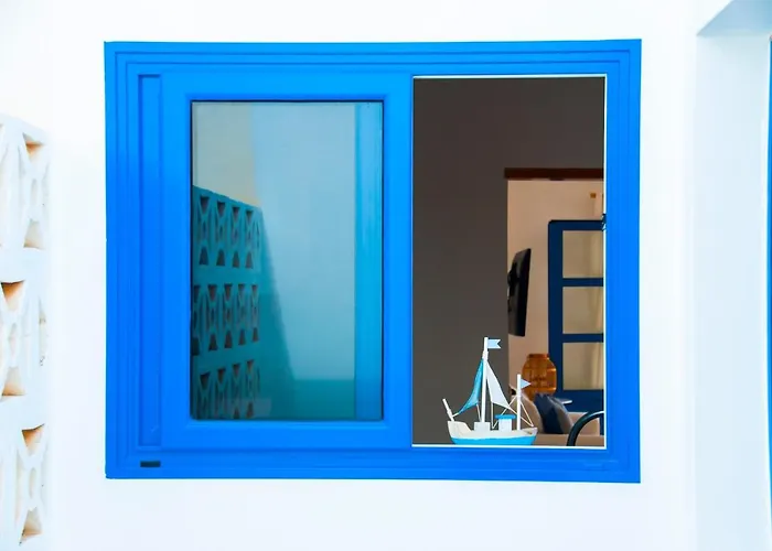 Asana House * カレタ・デ・ファマラ